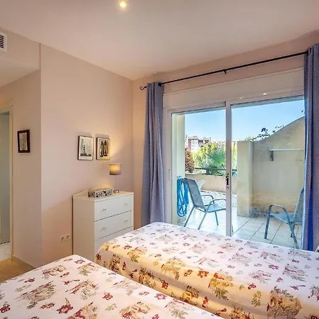 Apartment 2 Bedroom Beautiful In Costa *
